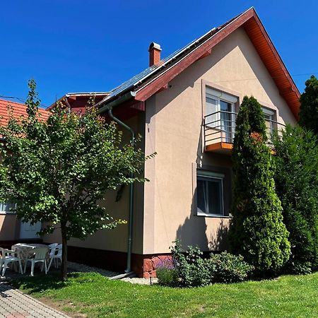 Lavender Apartment Siofok Exterior photo